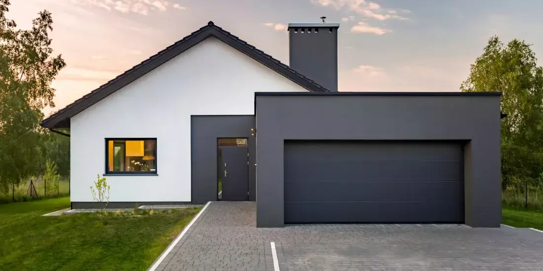 Why Your Garage Door Is a Key Element in Your Home’s Exterior Design